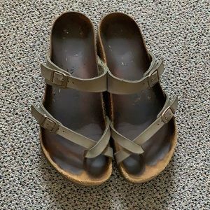 Women’s Birkenstock’s
